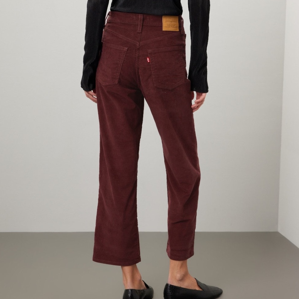 Levi's Ribcage Straight Ankle Jeans in Deep Burgundy Corduroy, 26 - Picture 3 of 13